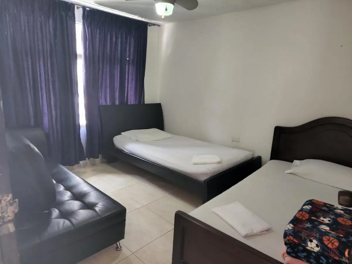 Apartamento Amoblado Al Sur De Cali - Ubicacion Central Kolumbien