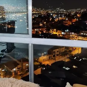 apartamento-vistas-lindas-cerca-centro.colombiamedellinhotels.com/